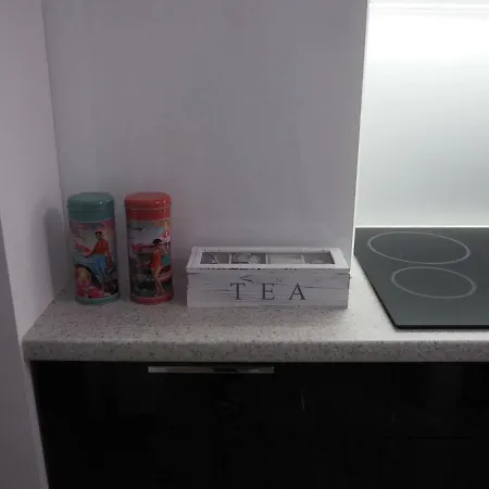 Red Flowers Apartamento *