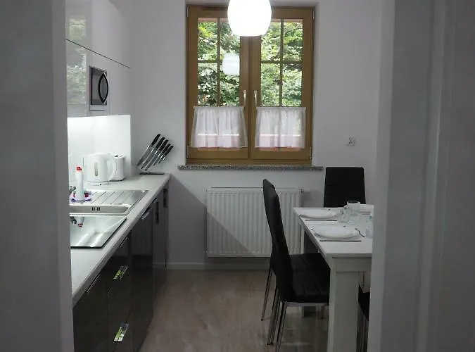 Red Flowers * Szklarska Poręba